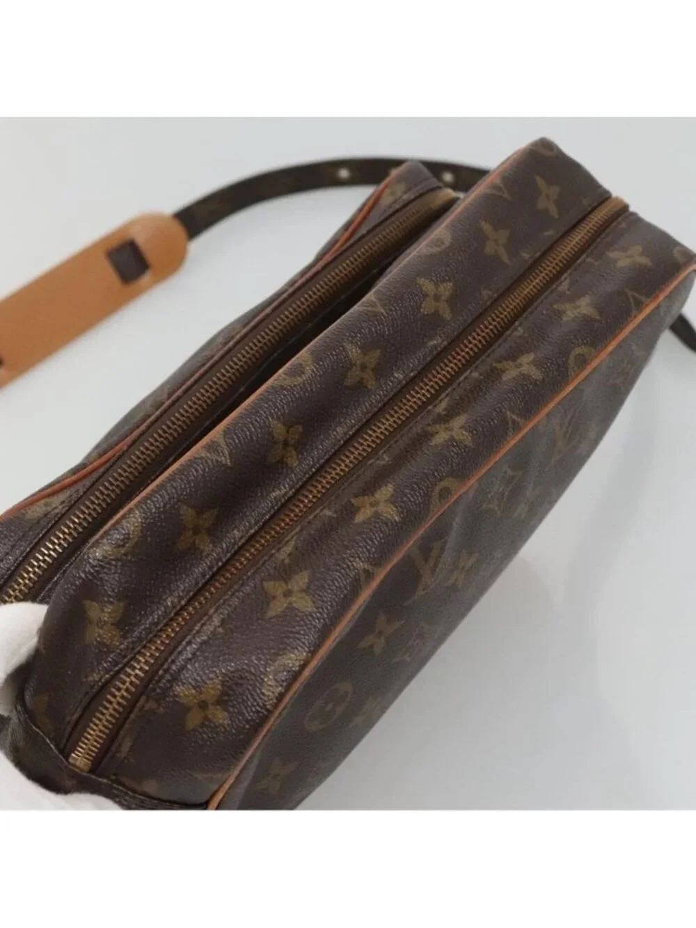 Louis Vuitton pre owned
